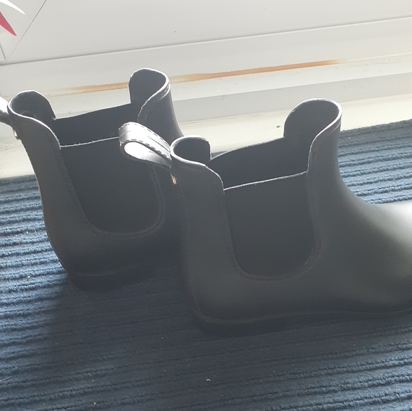 Sam Edelman Rubber Boots - Picture 6 of 10